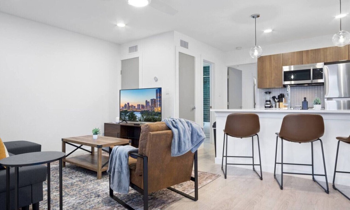 South Lamar Apartment | Austin State of the Art Unit 5 Min from Downtown