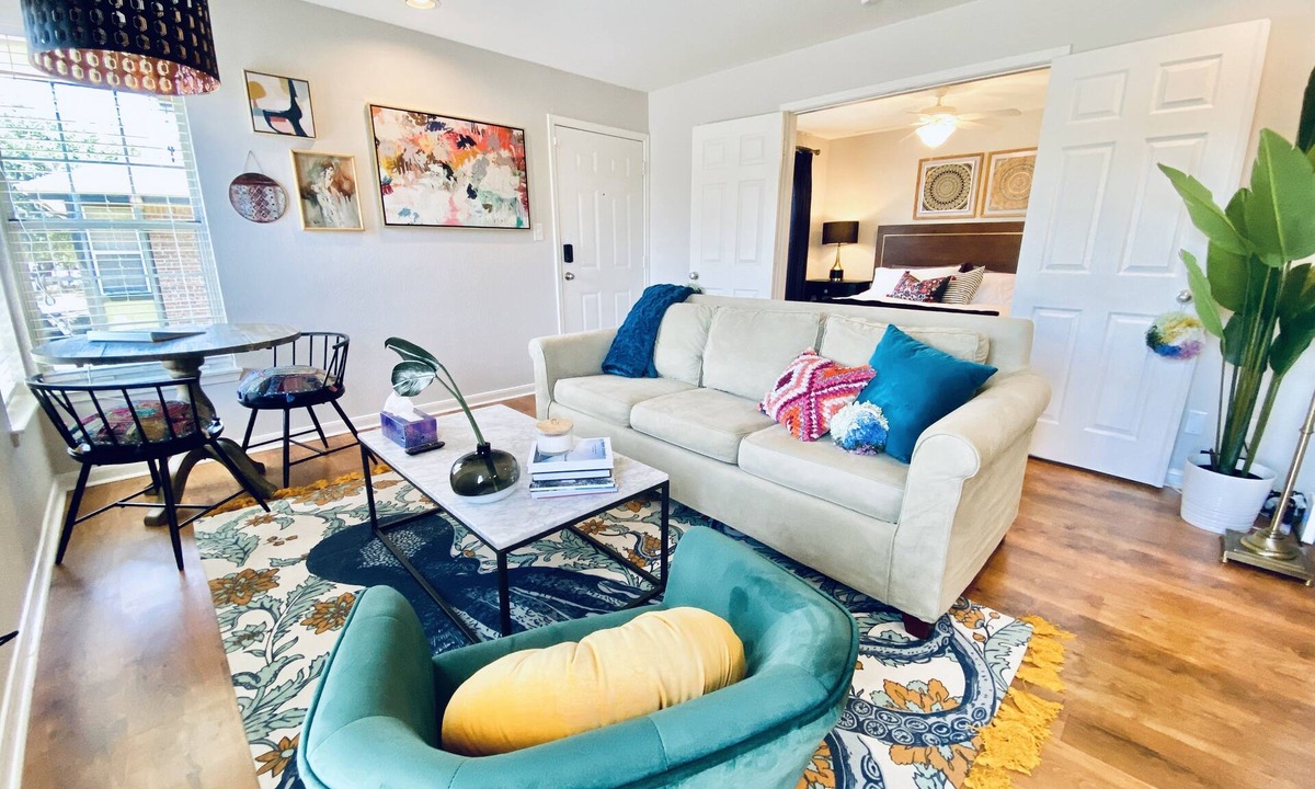 Allandale Condo | Austin Style Extended Stay Close to Everything