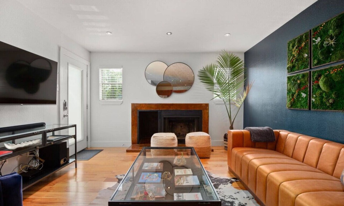 West End Condo | Austin Vibes - A Hip Downtown Condo