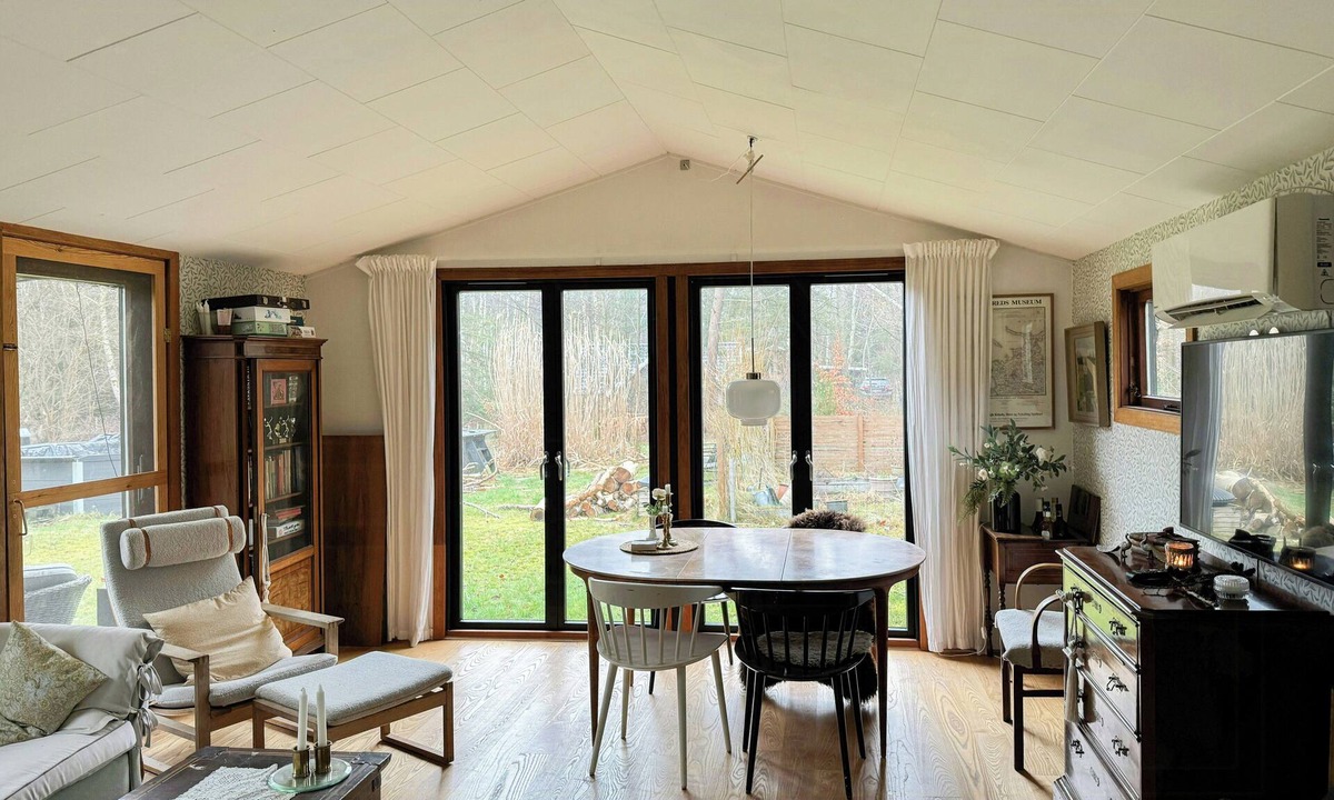 Hojby House | Authentecity between forest and beach in Odsherred