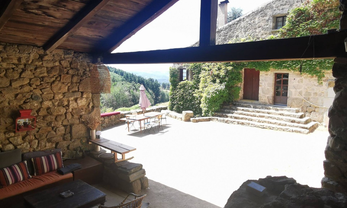 Chateauneuf-de-Vernoux House | Authentic stone house. Exceptional site, quiet and peaceful.