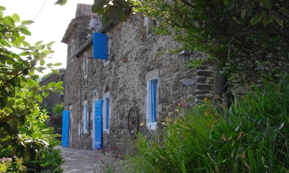 Le Frontal Cottage | Authentic 19th century house near Vans