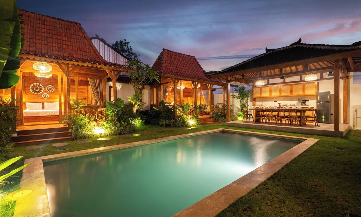Singakerta Villa | Authentic 4BR Santuary Traditional Joglo House in Bali's Cultural Heart