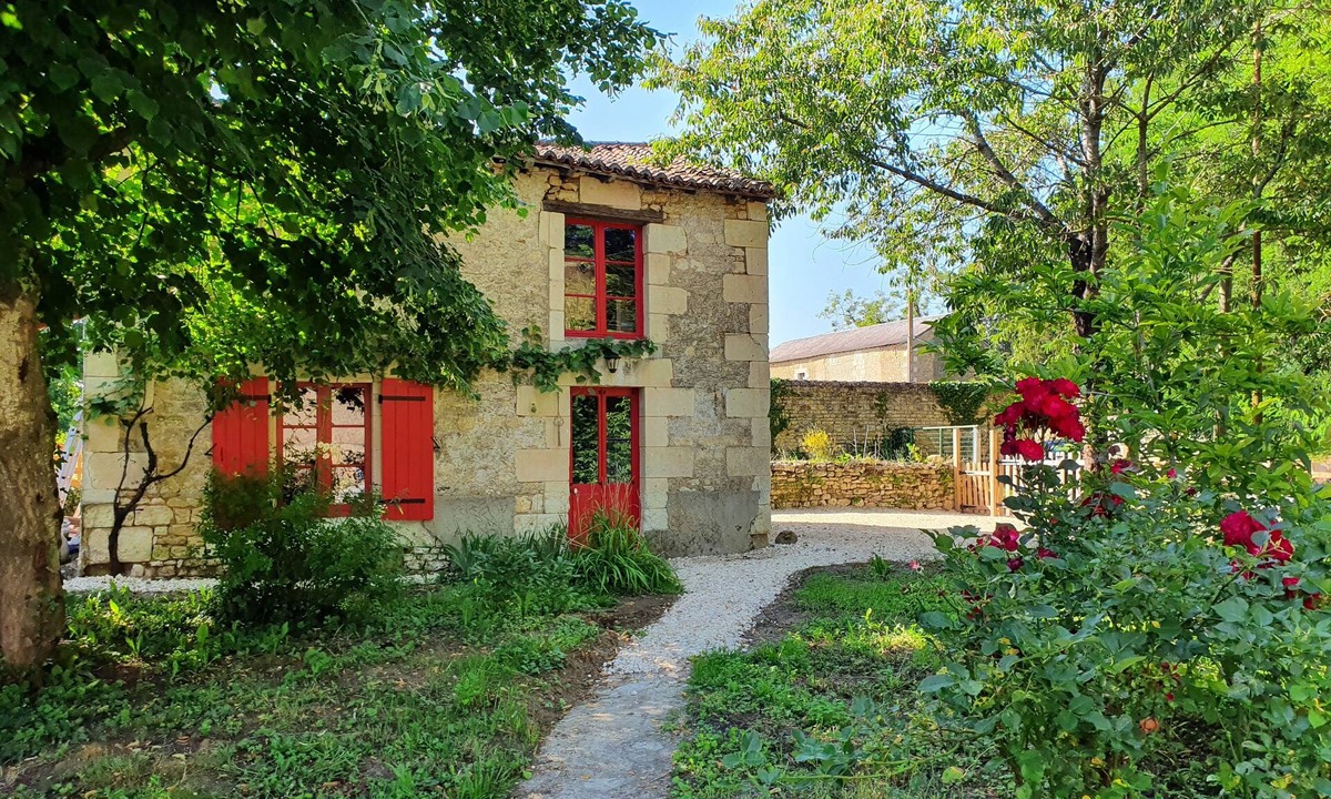 Saint-Laon House | Authentic and warm, Gîte de Marcoux