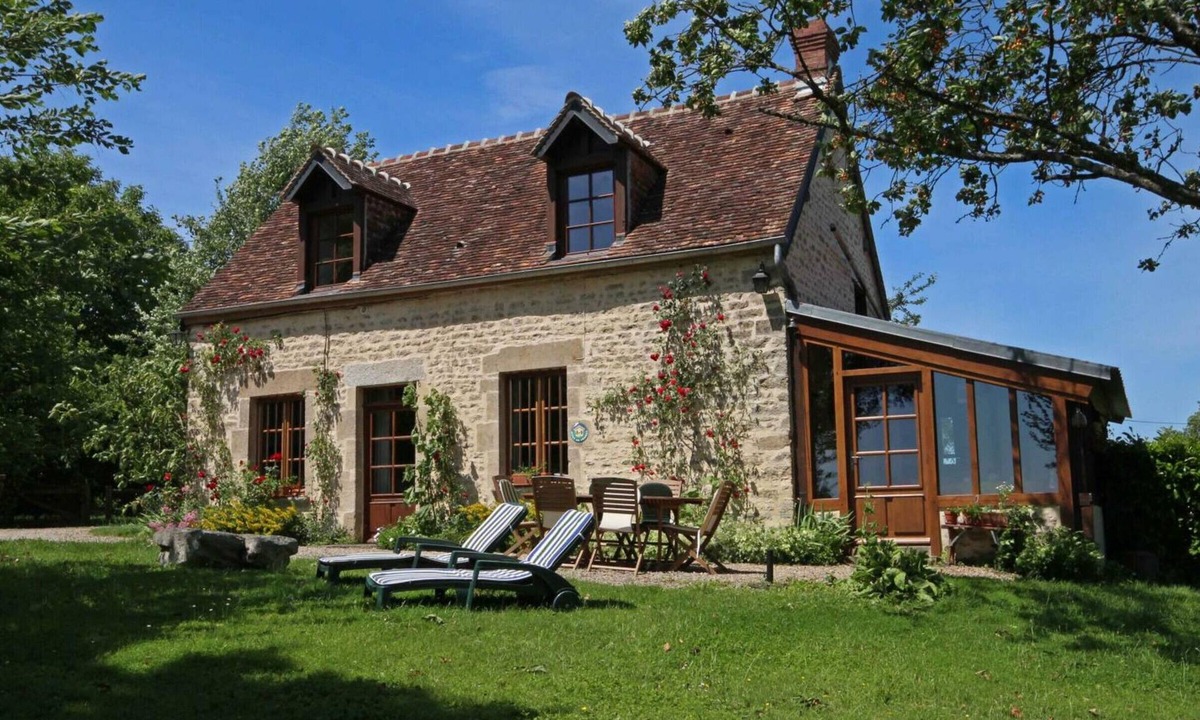 Chailloue Cottage | Authentic Charm in Bonnevent with View and Calm