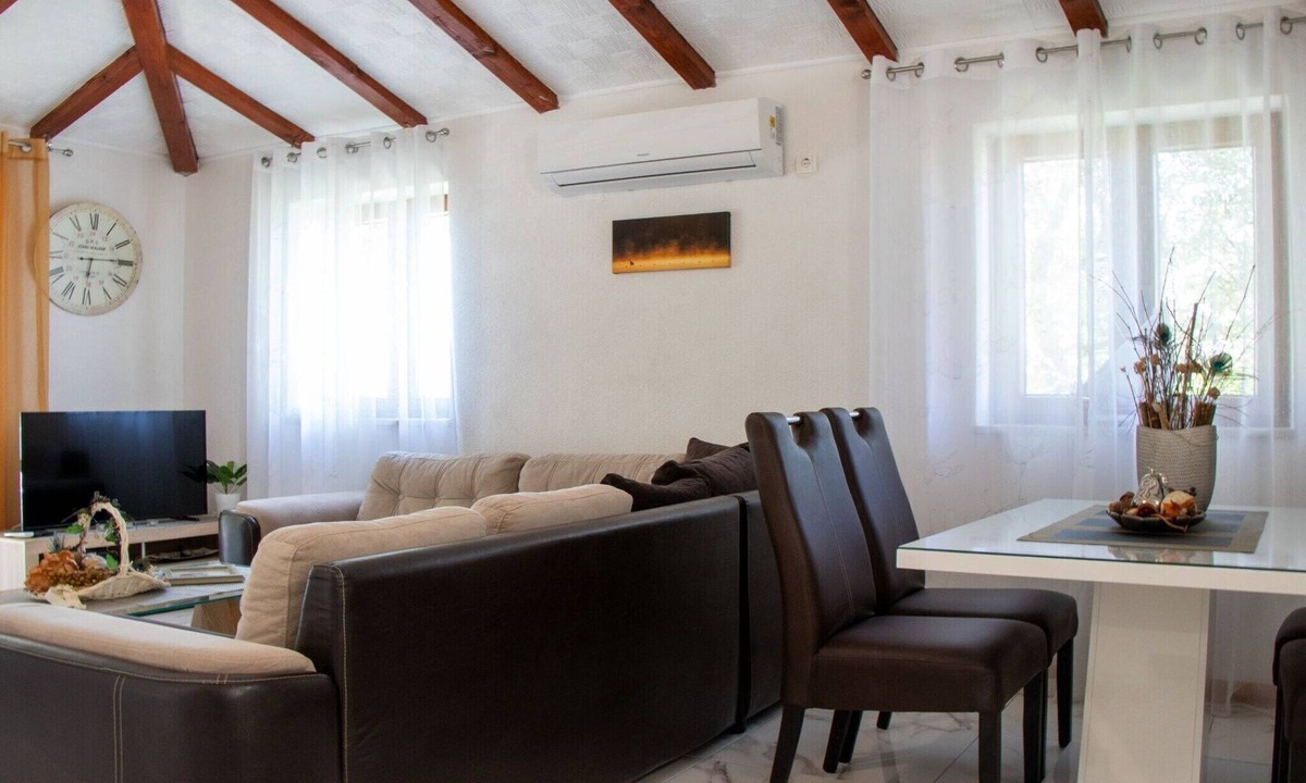 Stankovici House | Authentic Dalmatian Treasure Homes - House Azur