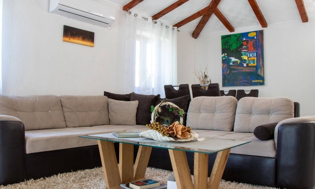 Stankovici House | Authentic Dalmatian Treasure Homes - House Stone