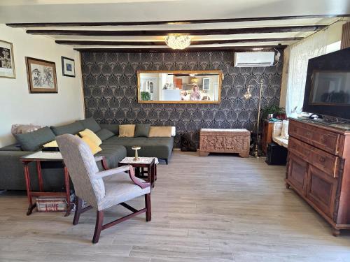 Hreljin House | Authentic Heritage House with Panoramic Sea View