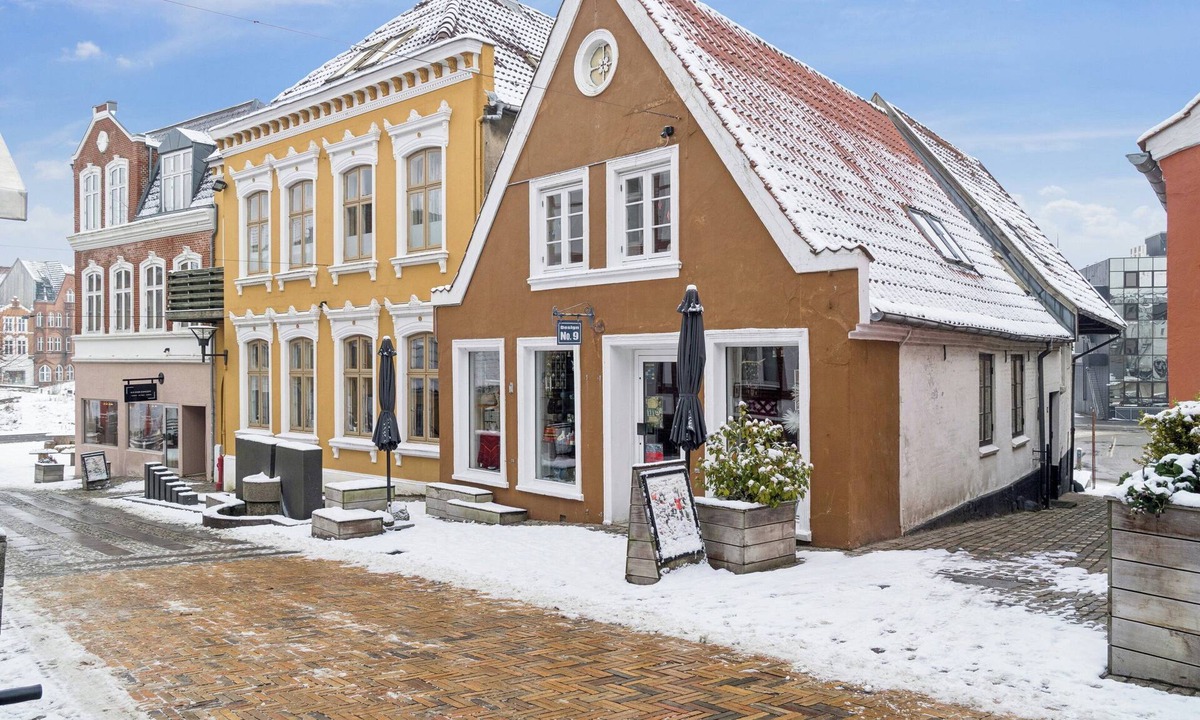 Aabenraa Apartment | Authentic holiday home in heart of Aabenraa