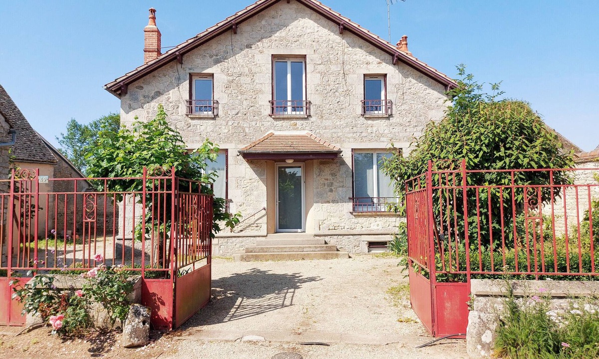 Moutiers Cottage | Authentic house for 10 people, Beauce