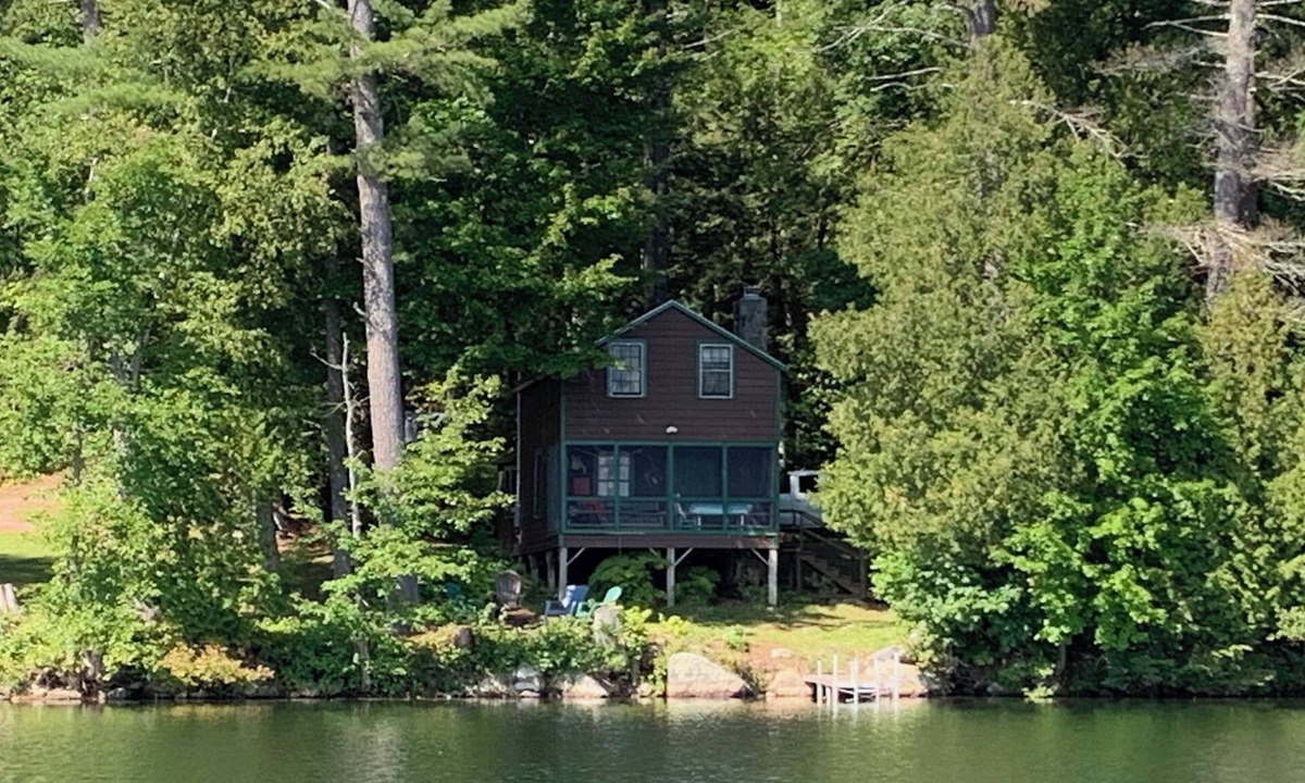 Fayette Cabin | Authentic Maine Cabin on Echo Lake