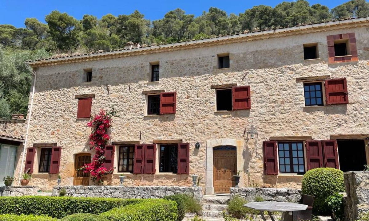 Cabris House | Authentic Mas in the middle of a magnificent property. Impressive view.