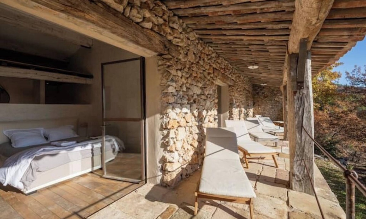 Bargemon Villa | Authentic Renovated Sheephold in Provence