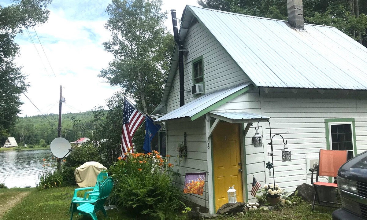 Lunenburg Cottage | Authentically Vermont Lake Cottage