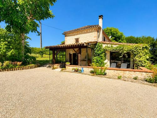 Castelnau-Montratier-Sainte-Alauzie House | Authentique maison en pierre blanche du Quercy