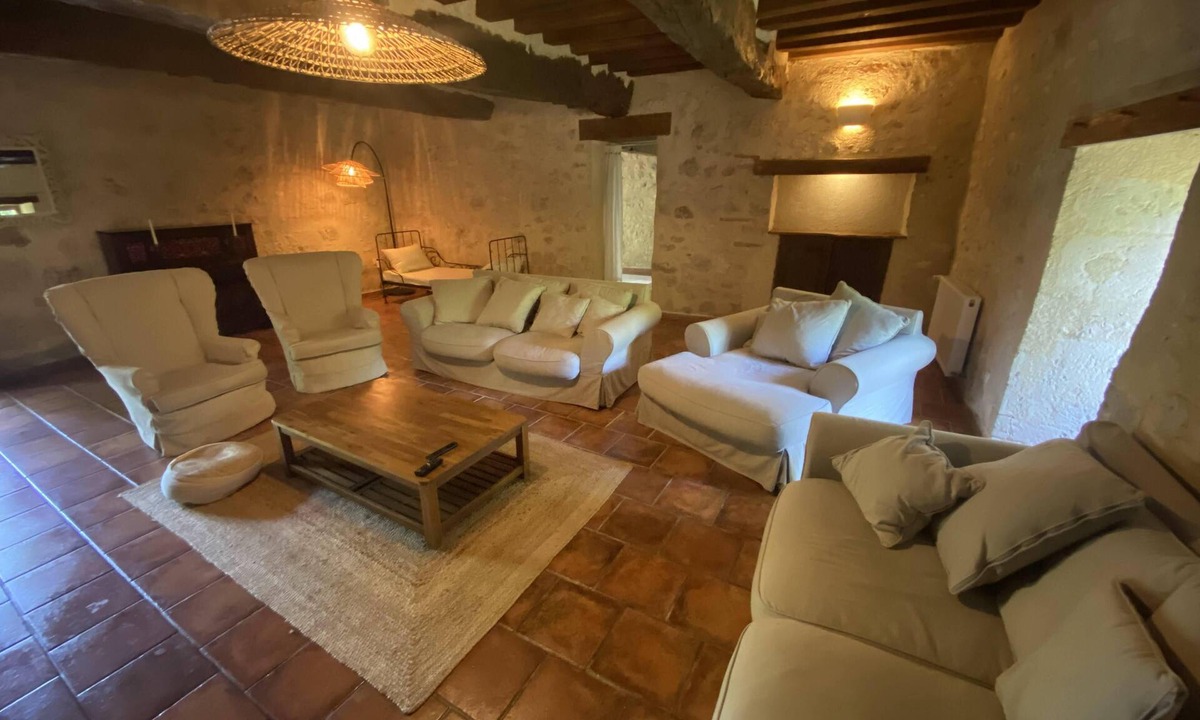 Homps House | Authentique Moulin du Xiième Siècle - Gîte de Charme