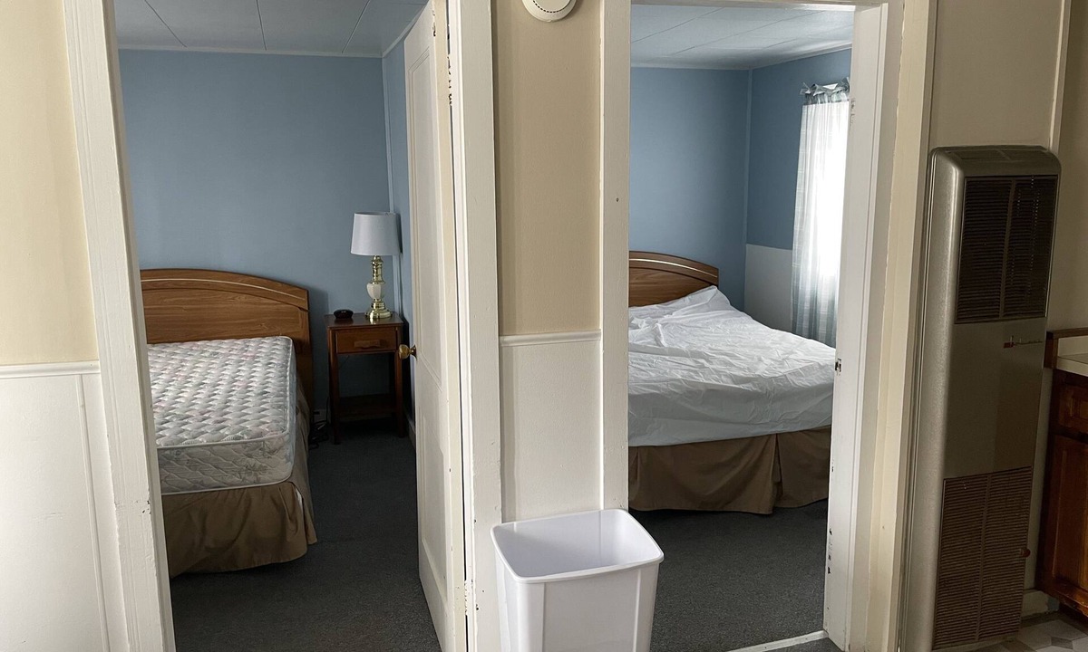 Au Train Hotel | Autrain Motel