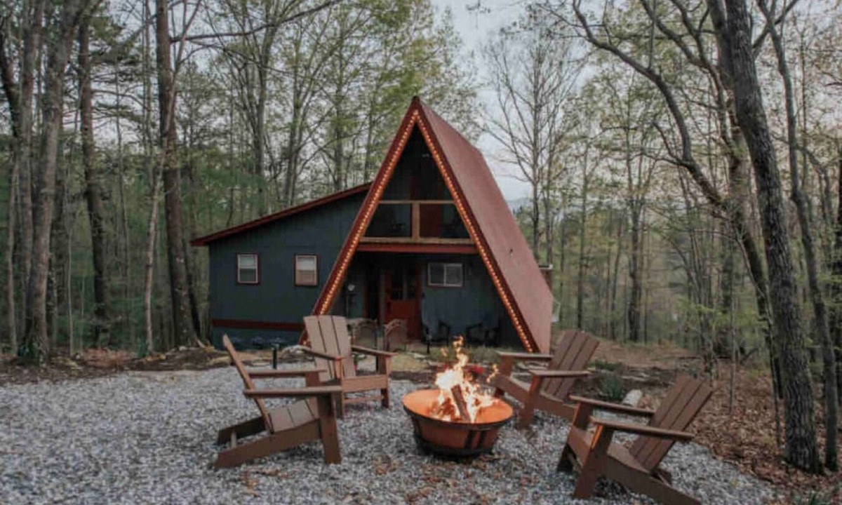 Blairsville Cabin | Autumn Escape A-Frame Stay | Trails & Town