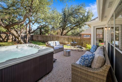 Cedar Park House | Autumn Fire