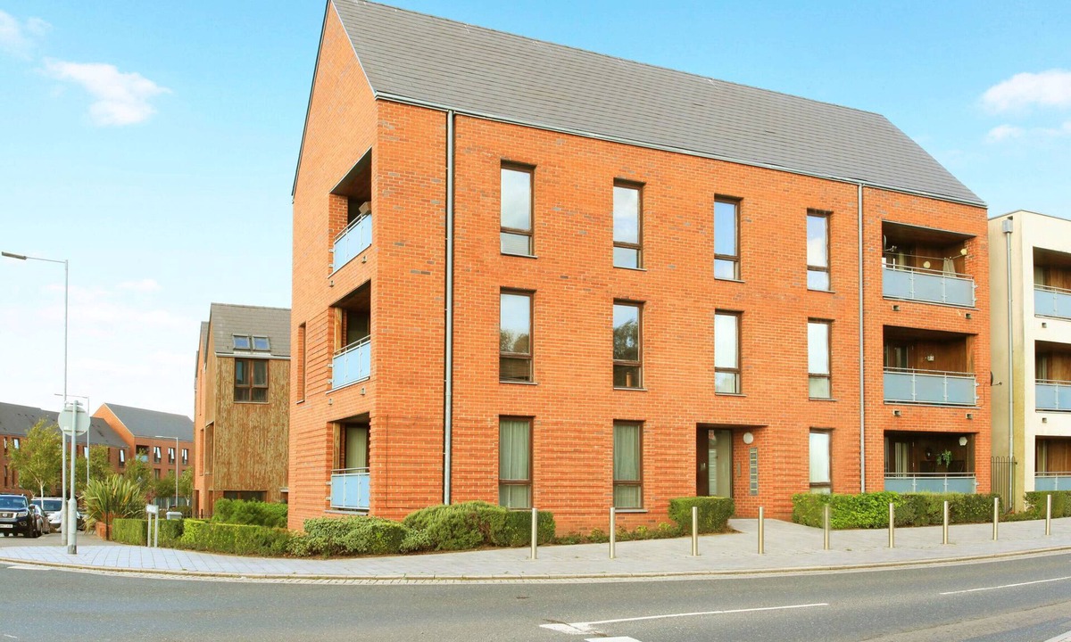 Telford Apartment | Autumn Heights Apartments