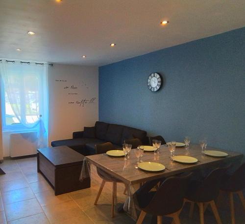 Dienville House | Aux 3 épis