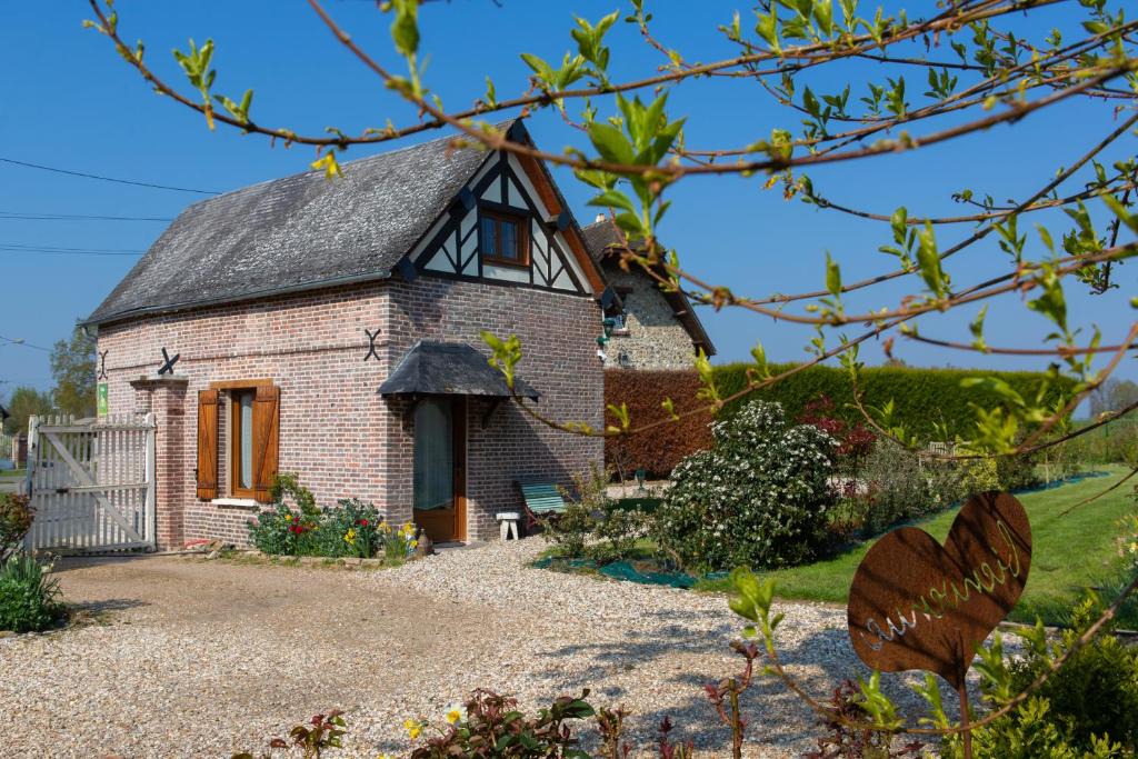 Irreville House | Aux 3 nids fleuris