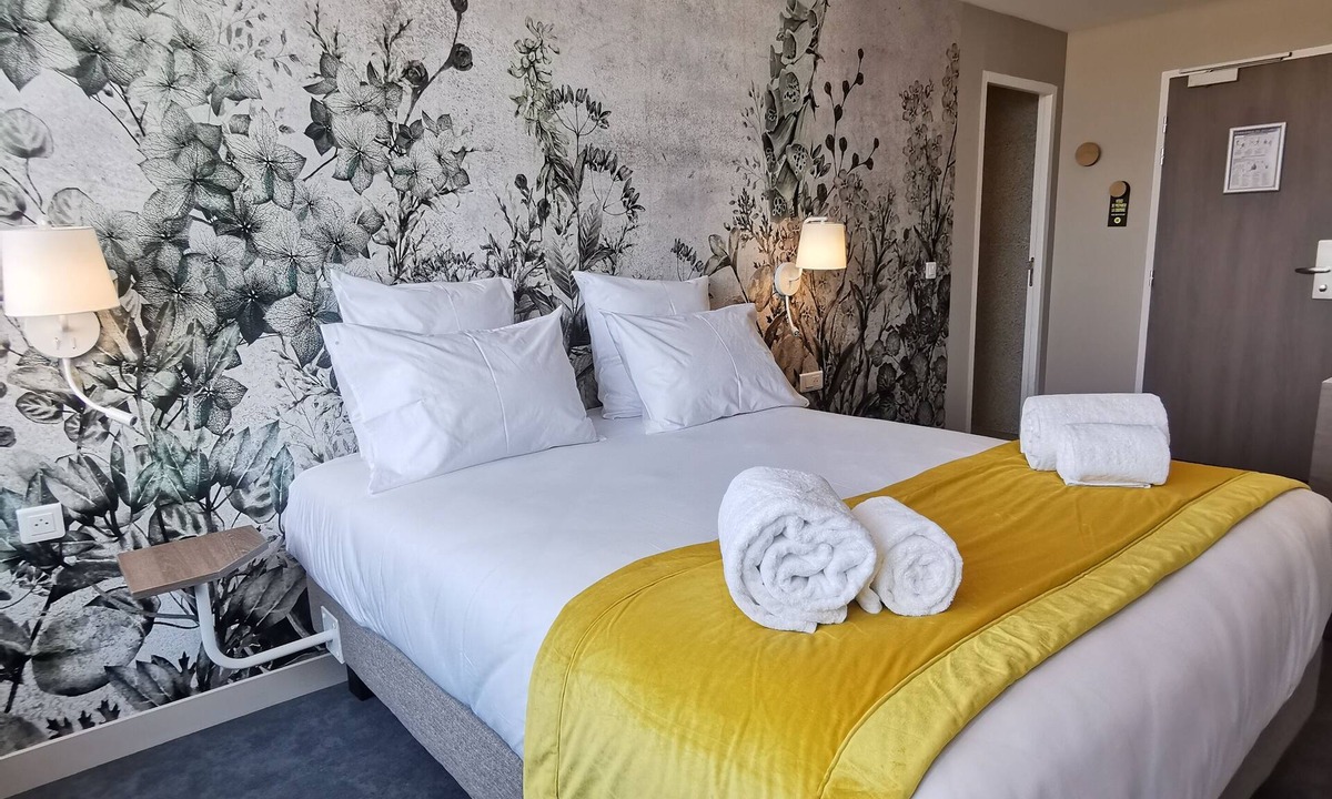 Miserey-Salines Hotel | Aux Ateliers