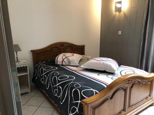 Ougney-Douvot Bed & Breakfast | Aux Berges du Doubs