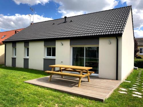 Ligny-Thilloy House | Aux Chants des Oiseaux