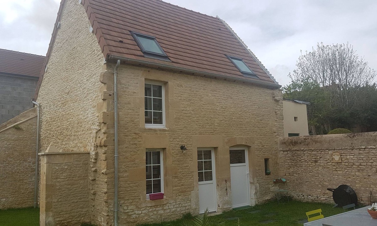 Periers-sur-le-Dan House | Aux Coeurs du Dan