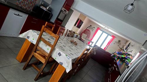 Lahayville House | Aux P'tits Cabris