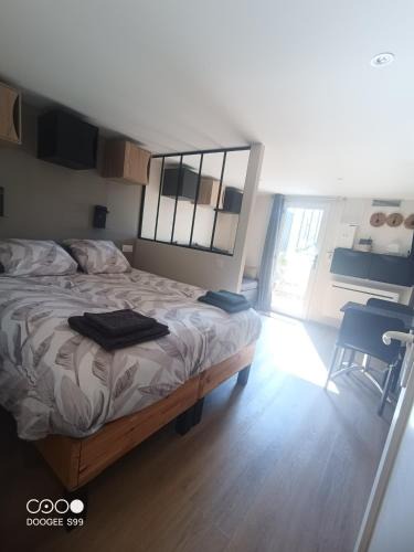 Pont-a-Mousson Apartment | Aux pieds de la colline de Mousson