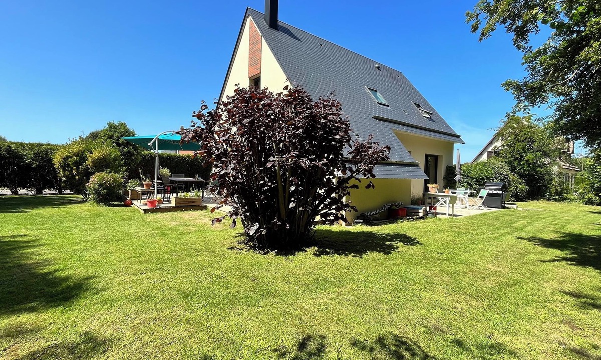 Saint-Aubin-d'Arquenay Villa | Aux Portes de Ouistreham et 10mn de Caen, Belle Maison Contemporaine au Calme