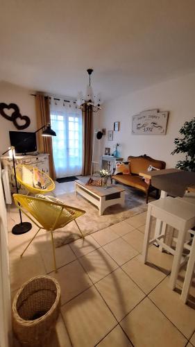 Lamaids Apartment | aux portes de Montluçon