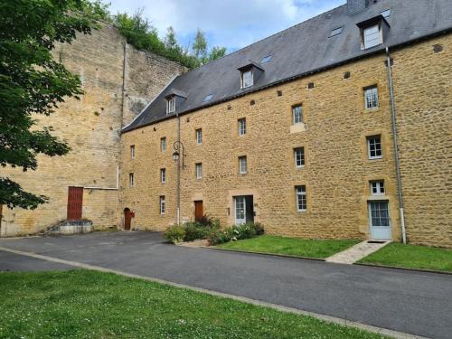 Sedan Apartment | Aux remparts du château