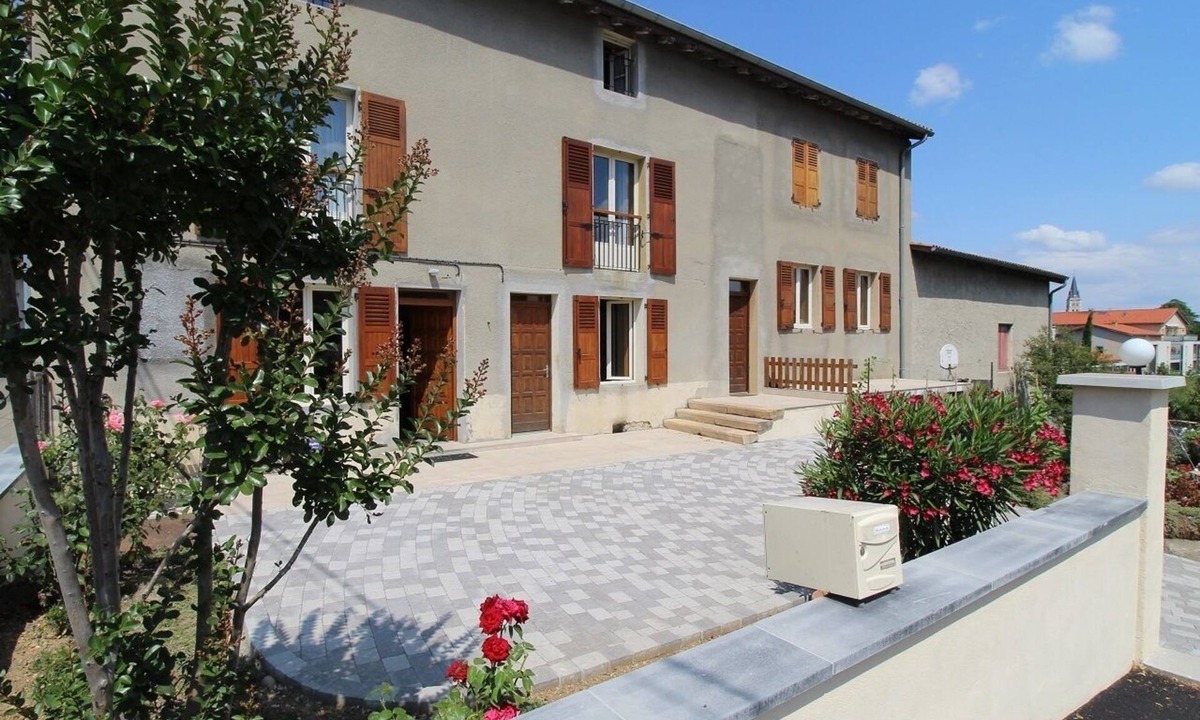 Saint-Genis-Laval Apartment | Aux Terrasses de Beauregard