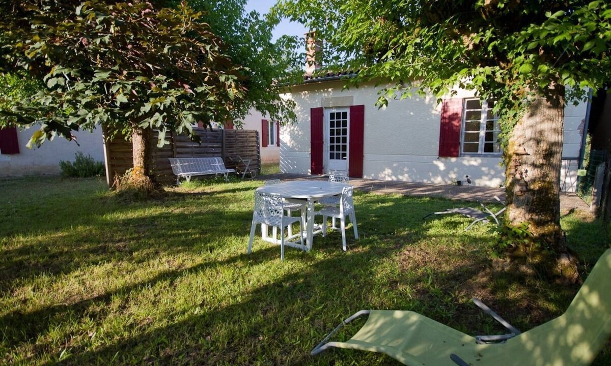 Noaillan House | Aux Tuileries, Maison de Campagne