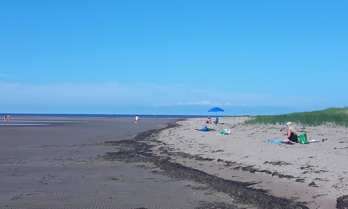 Pointe-du-Chene Cottage | Available only to Atlantic Canadians, 3 minute walk to pet friendly beach.