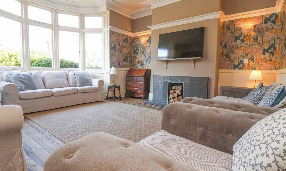 Bridlington Old Town Cottage | Avalon Lodge