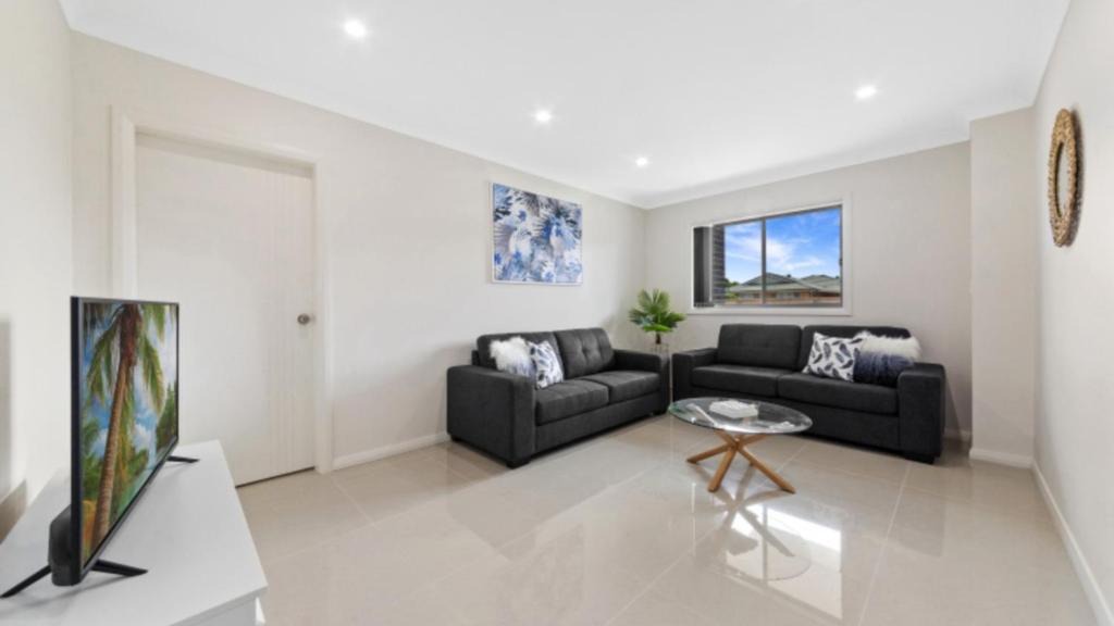 Booker Bay House | Avani - Modern & Tranquil - Wifi