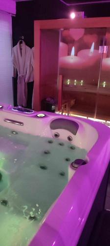 Barlin Bed & Breakfast | AVEC TOI suite spa La Glamour