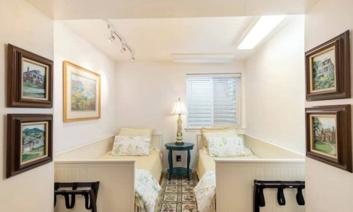 Upper Avenues House | Avenues Traditional