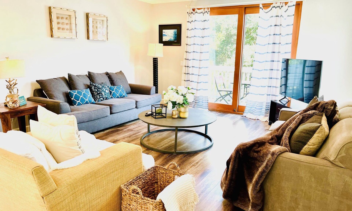 Avila Beach House | Avila Beach Retreat: Pets & Families Welcome!