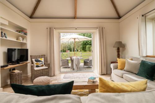 Sculthorpe House | Avocet