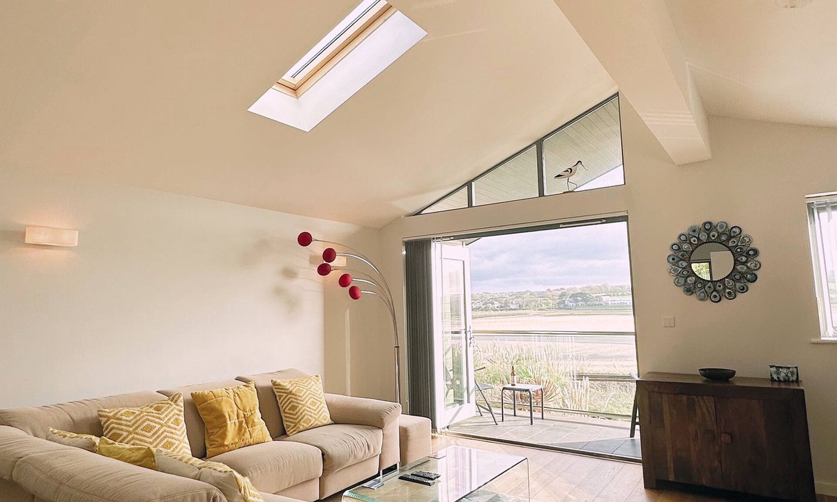 Lelant House | Avocet - Modern estuary escape