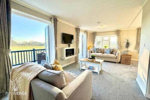 Ardens Grafton House | Avon Edge - Lodge One