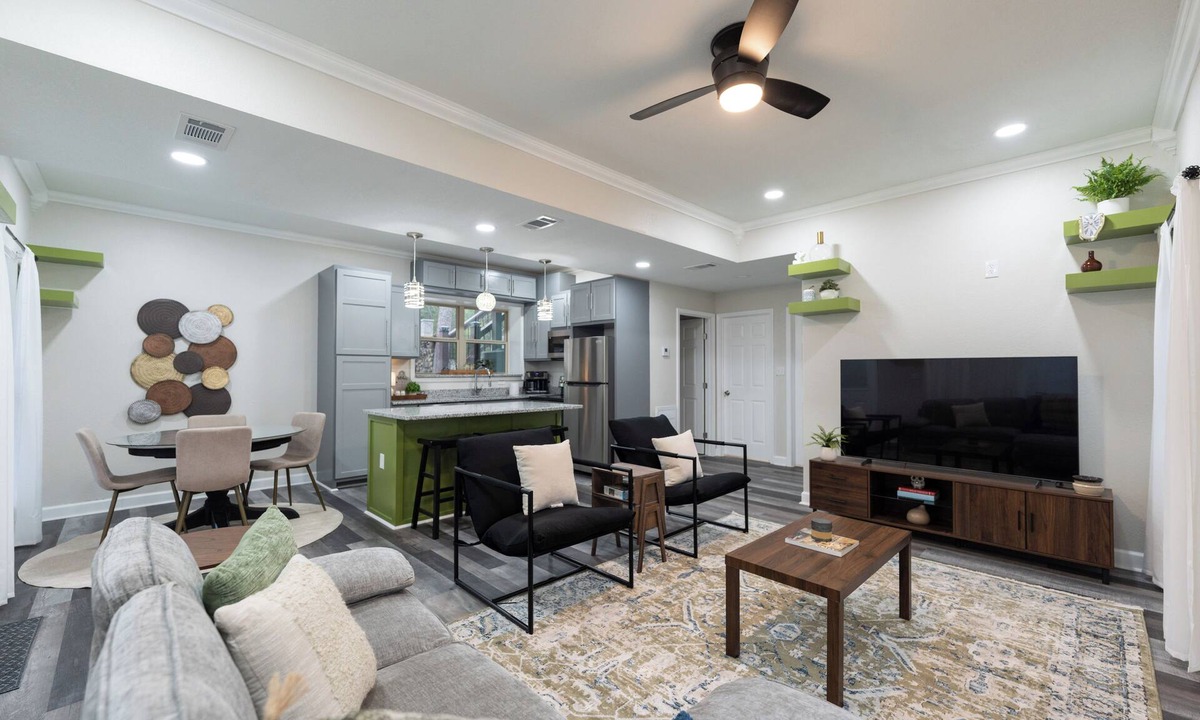 Ferndale Apartment | Away in the Woods~ Pinnacle, Wi-Fi