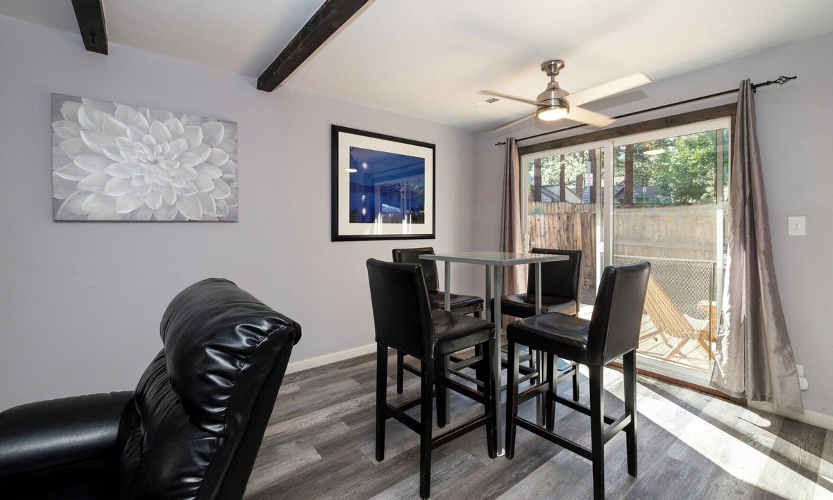 Incline Village Cottage | Awesome 2-bedroom cottage in welcoming Incline Village