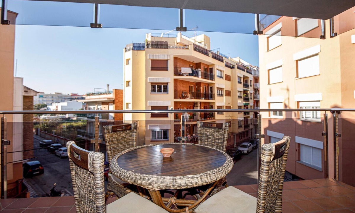 Pineda de Mar Apartment | Awesome apartment in Pineda de Mar with WiFi