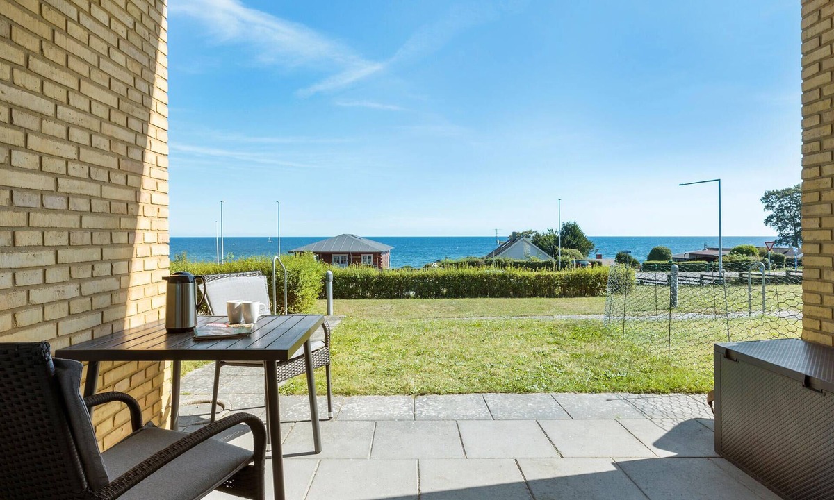 Sandkaas Apartment | Awesome apartment in Allinge with WiFi